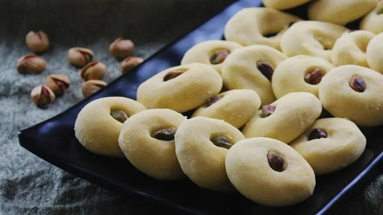 طريقة-عمل-الغريبة