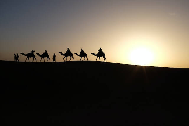 أمثال شعبية مع شرحها