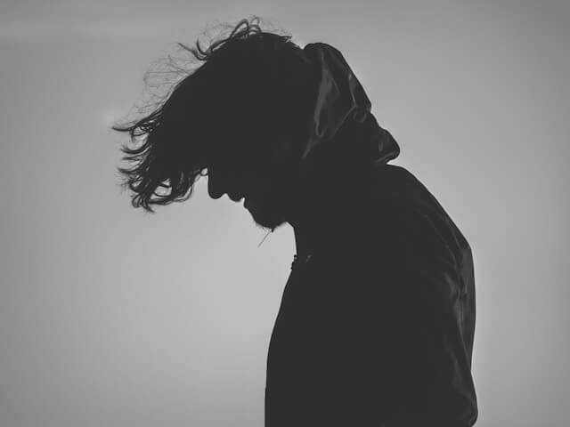 تفسير حلم الشعر الطويل في المنام لابن سيرين والنابلسي